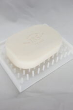 Automatic Draining Silicone Soap Dish - Elevate For Airflow - WHITE