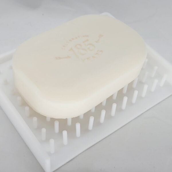 Automatic Draining Silicone Soap Dish - Elevate For Airflow - WHITE