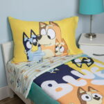 Bluey 5-Piece Toddler Bedding Set & Blanket, Blue, Unisex