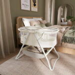Dream On Me Karley Bassinet in French White, Quick Fold and Easy to Carry, Large Storage Basket