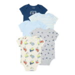 Garanimals Newborn Baby Boy Layette Shower Gift Set, 20-Piece, Newborn-6/9 Months