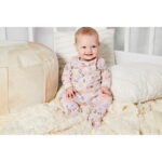 Garanimals Newborn Baby Girl Shower Gift Set, Floral Multi, 9 Months, 20-Piece