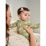 Gerber Gender Neutral Sleep ´N Play Footed Pajama, 3-Pack, Sizes Newborn - 6/9 Months