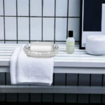 Glass Soap Dish, Glass Soap Sponge Dish Holder Case Soap Tray for Kitchen & Bath, Clear Shower Soap Holder Accessories for Bathroom (Ellipse)