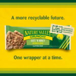 Nature Valley Crunchy Granola Bars, Oats 'n Honey, 12 Count, 8.94 oz (6 Pouches)