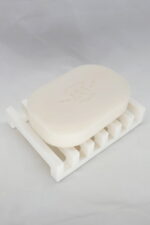 Simply Good Silicone Soap Dish With Auto-Drain Open Base - Max Airflow Soap Holder - WHITE