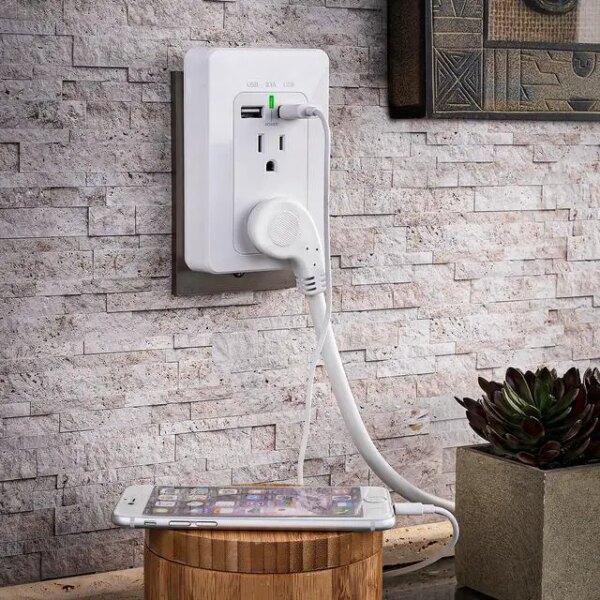 CyberPower MP18HO007 Power Plug - NEMA 5-15P Male - 125 V AC - White - Pappy Mall